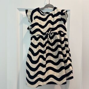 Hanna Andersson Flutter Sleeve Muslin Dress (LIKE NEW)